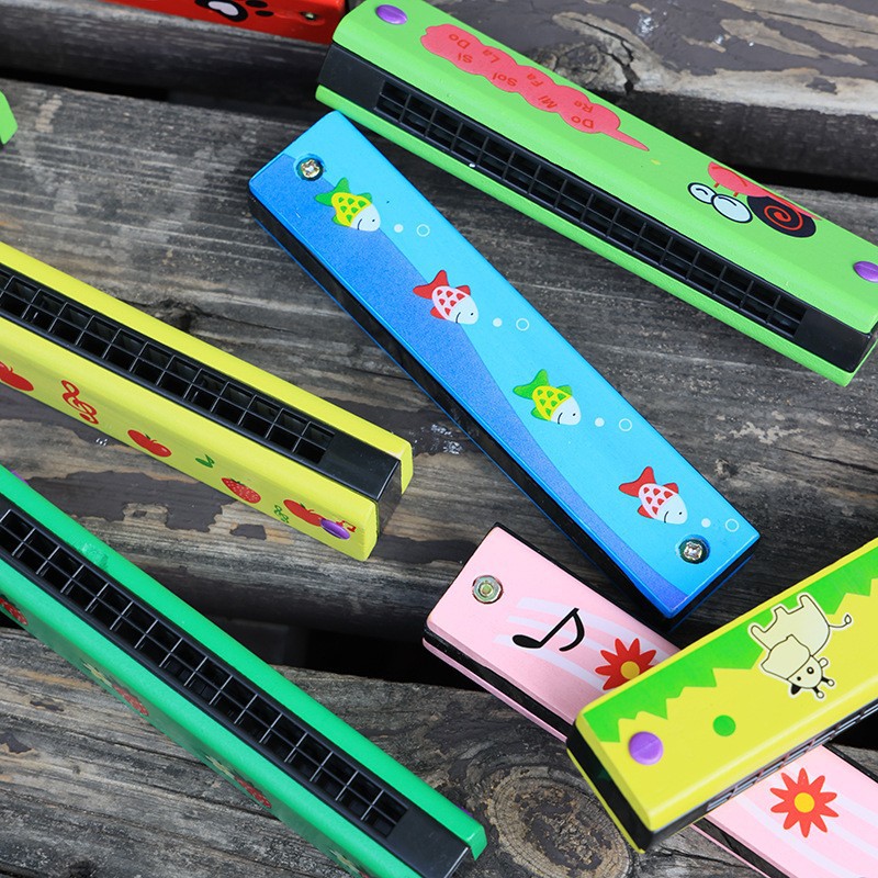 Children's Harmonica, Wooden M - đánh giá và giá Musical Instrument You Blow